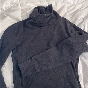 Lululemon turtleneck Sweater
